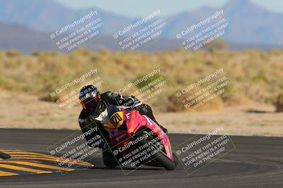 media/Oct-29-2022-CVMA (Sat) [[14c0aa3b66]]/Race 9 Amateur Supersport Middleweight/